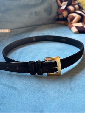Brooks Brothers Black Leather Belt with Gold Buckle